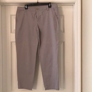 Gray cropped pants